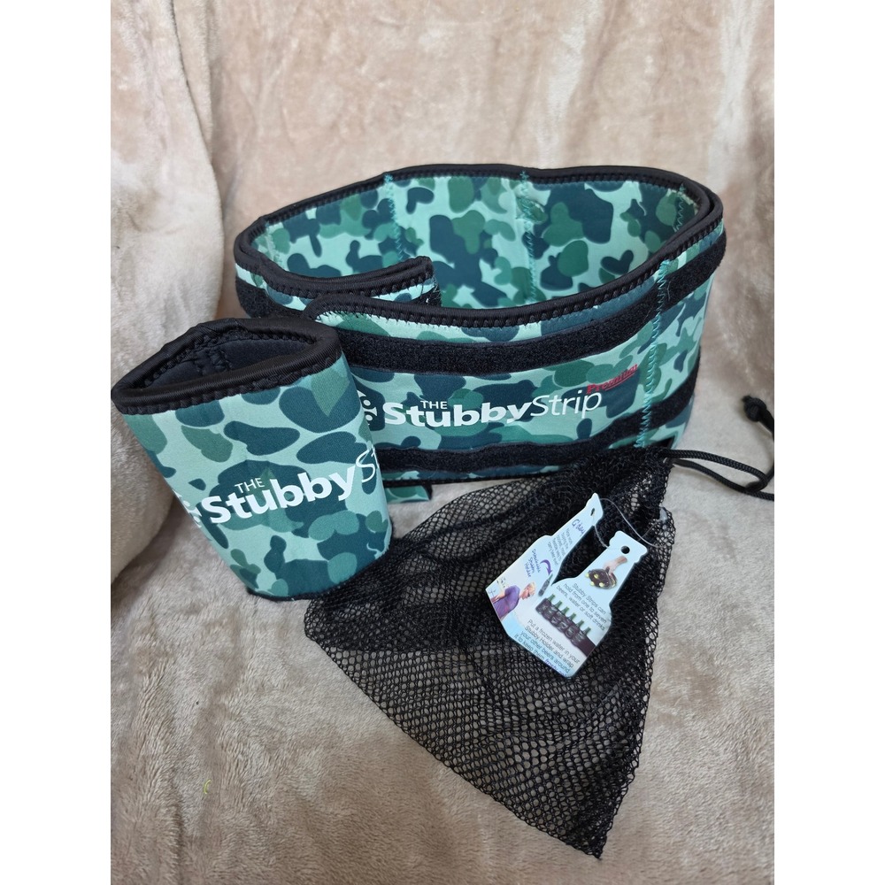 The Stubby Strip Premium 7-Drink Neoprene Beverage Carrier Green Camo with Bag